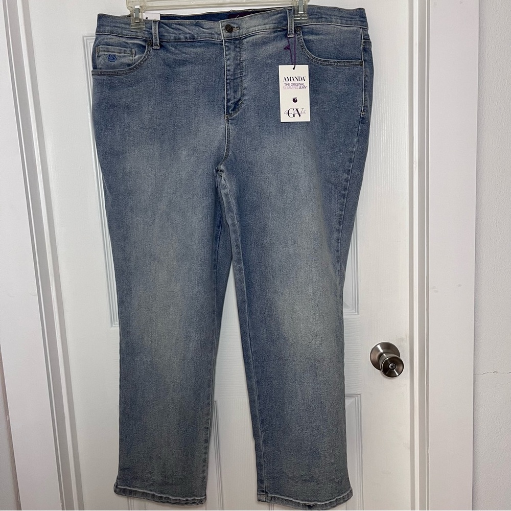 Gloria Vanderbilt NWT Light Blue Plus Short Straight Leg Jeans